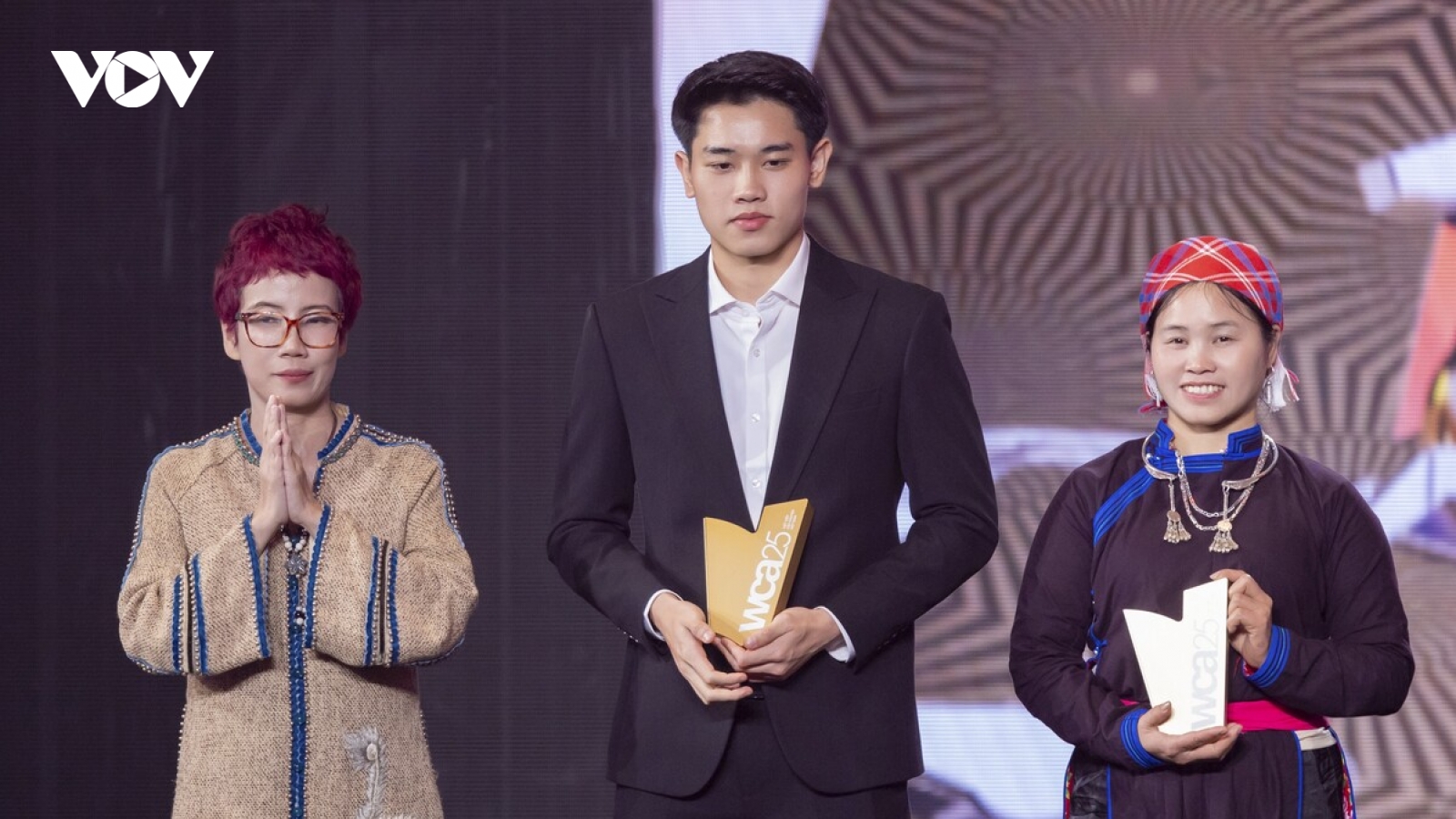Mưa đỏ, Đình Bắc, chị Vàng Thị Thông...nhận giải WeChoice Awards 2025