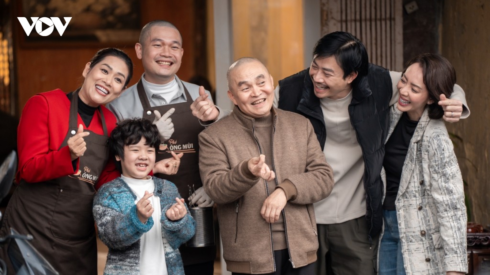 “Mùi phở” - phim Tết gia đình dễ xem, tròn trịa nhưng còn tiếc nuối