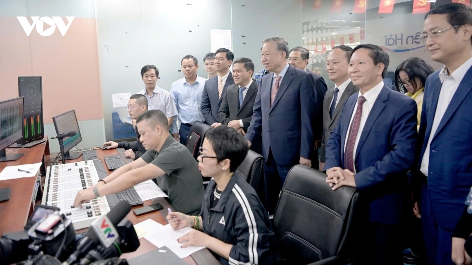 Tổng Bí thư Tô Lâm thăm chúc Tết 2 cơ quan báo chí chủ lực VOV và VTV