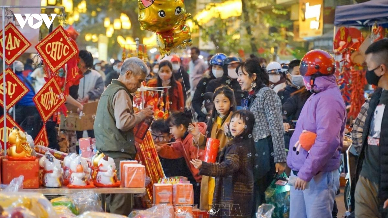 Thủ tướng yêu cầu chăm lo, hỗ trợ nhân dân, bảo đảm "mọi người, mọi nhà đều có Tết"