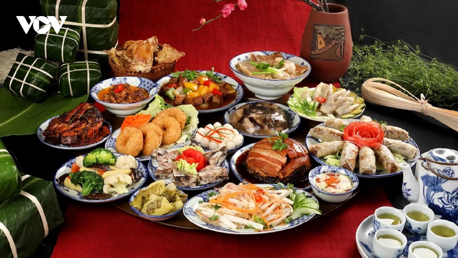 Ăn uống ngày Tết: Làm sao để cả gia đình luôn khỏe mạnh?