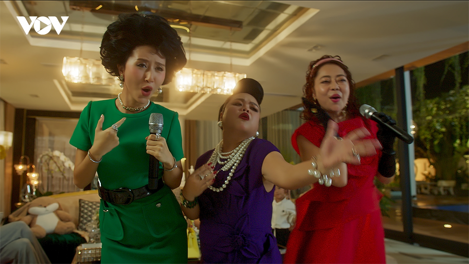 NSND Thanh Lam “giận” Trấn Thành vì ít được lên hình trong “Thỏ ơi!!”