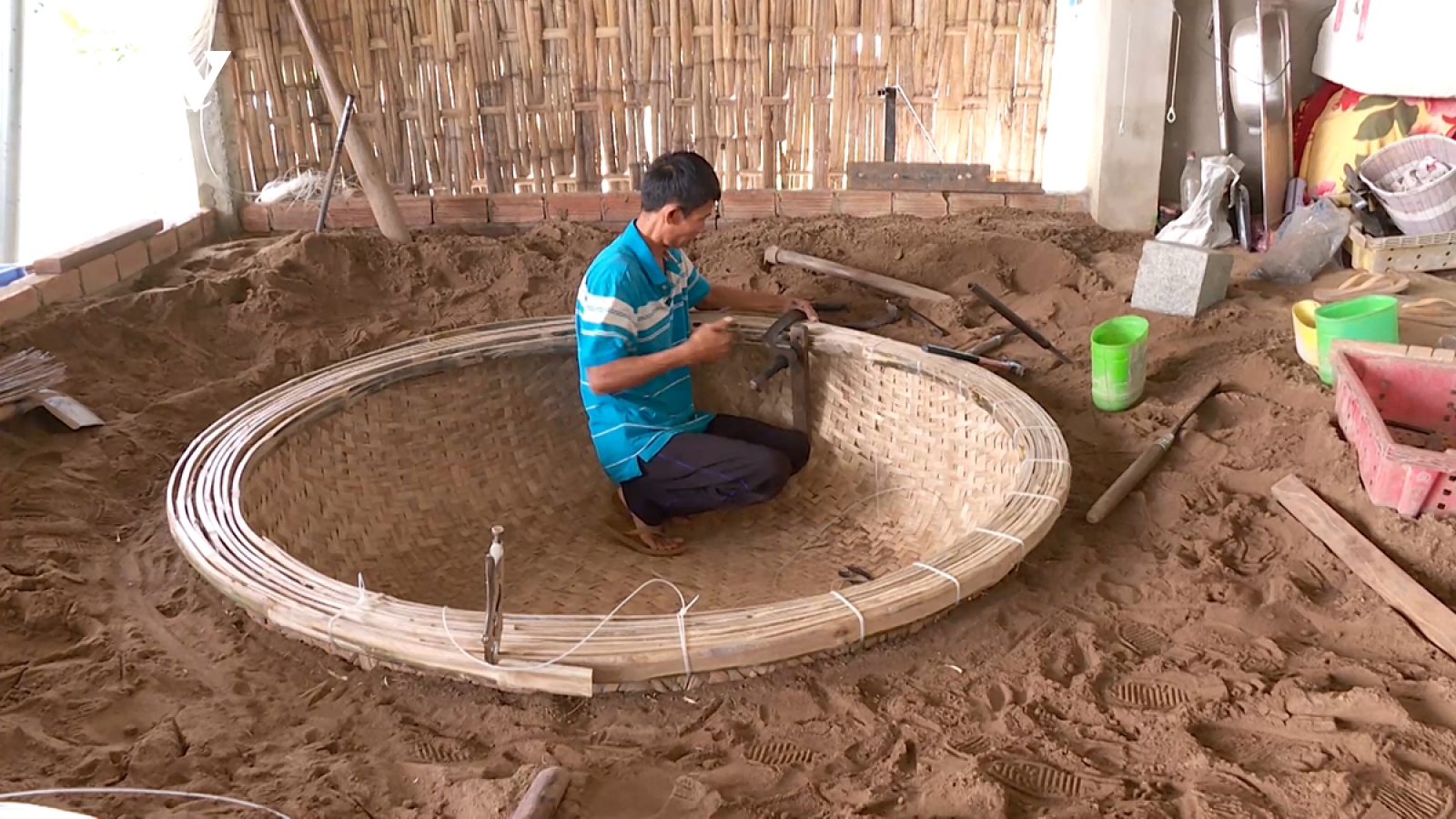 Làng nghề thúng chai Phú Mỹ mạnh mẽ hồi sinh