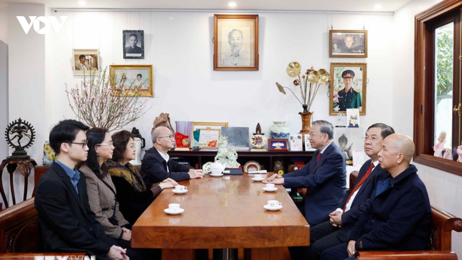 Tổng Bí thư Tô Lâm dâng hương tưởng niệm 120 năm Ngày sinh Thủ tướng Phạm Văn Đồng