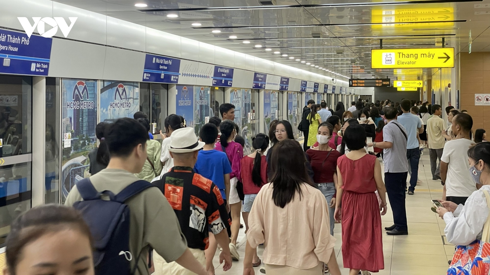 Người dân TP.HCM có thể được miễn phí vé đi metro, xe buýt ngày bầu cử 15/3