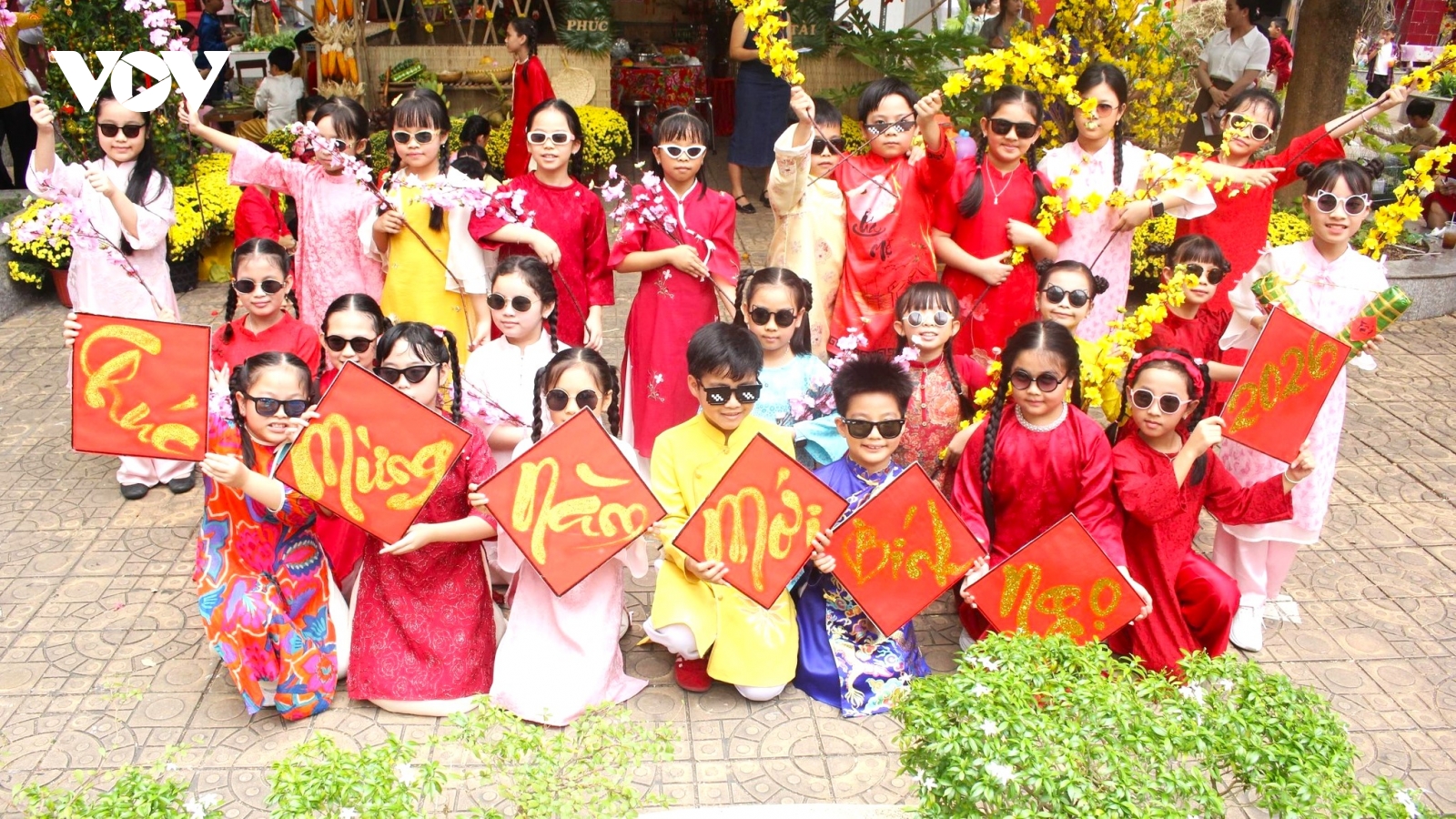 Học sinh Cần Thơ hào hứng trải nghiệm “Tết ta”