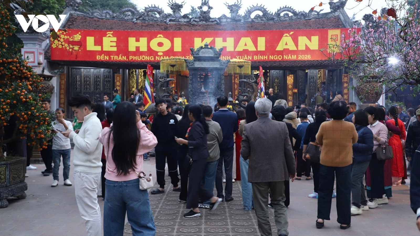 Điều chỉnh giờ phát ấn Đền Trần, bắt đầu từ 5h sáng ngày 15 tháng Giêng