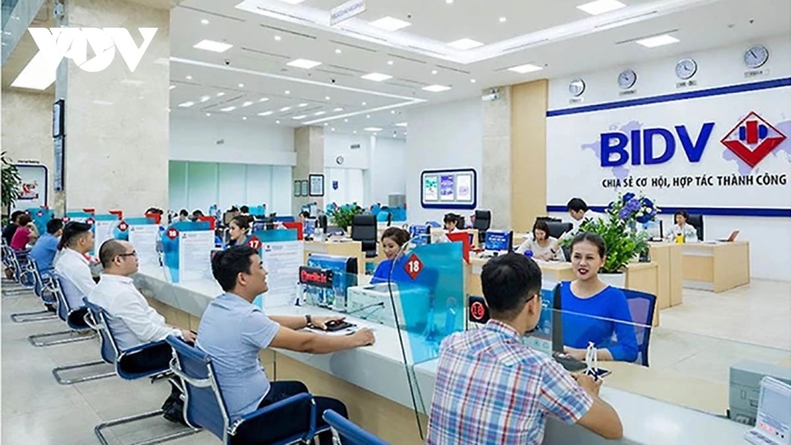 Tập trung dòng vốn vào sản xuất, kinh doanh