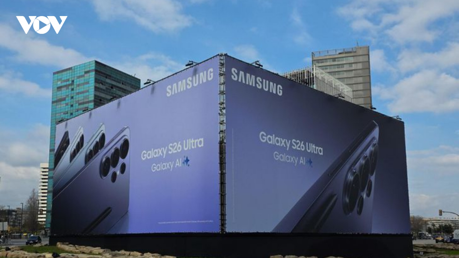 Công nhân Samsung lo mất việc vì nhà máy sản xuất tự vận hành bằng AI