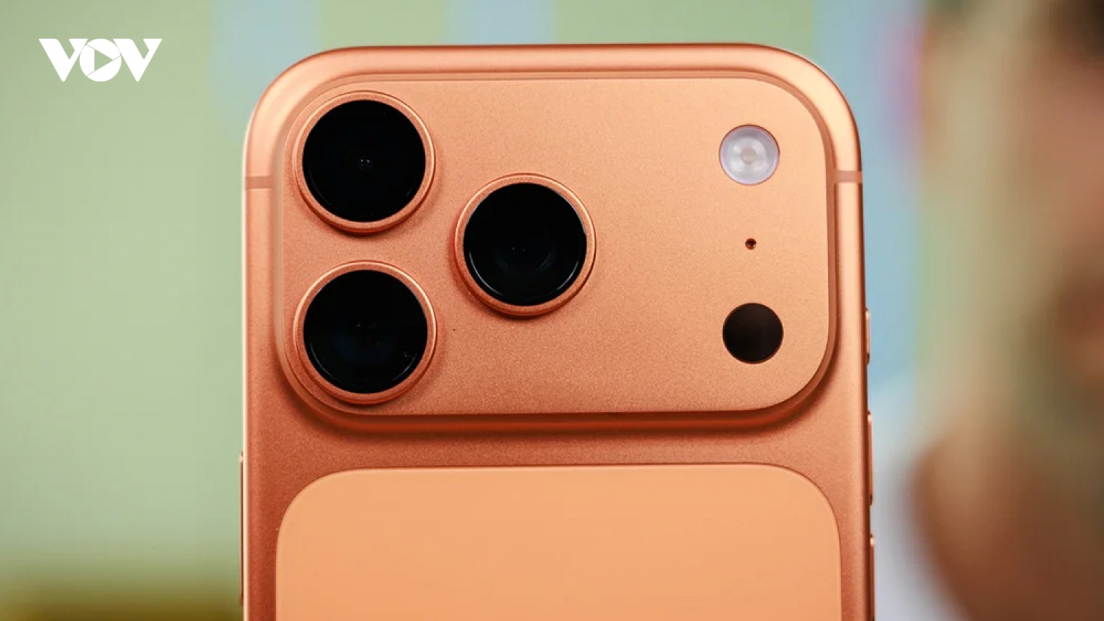 Tin đồn về thiết kế của iPhone 18 Pro