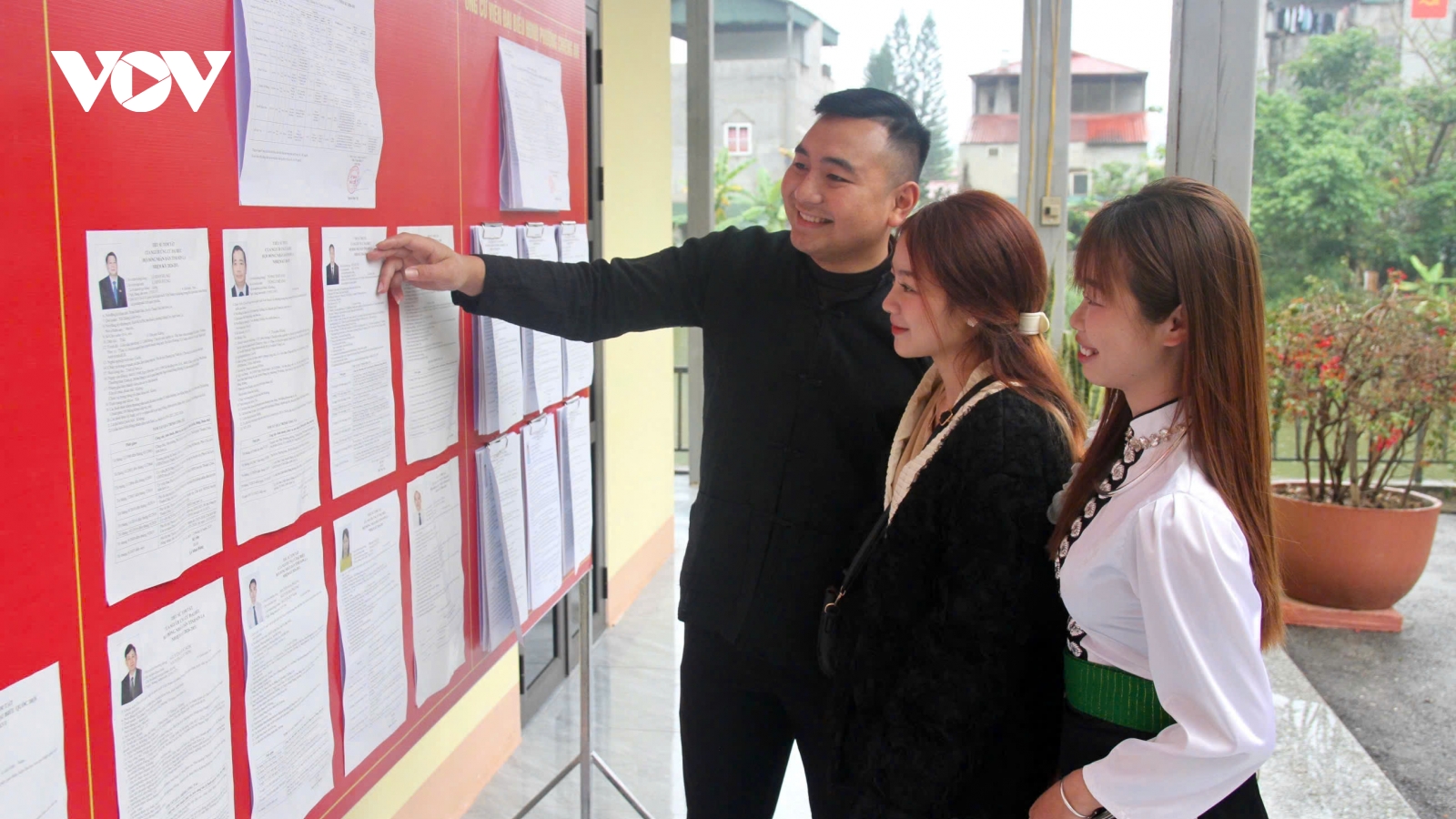 Mong chờ lần đầu được thực hiện quyền bầu cử