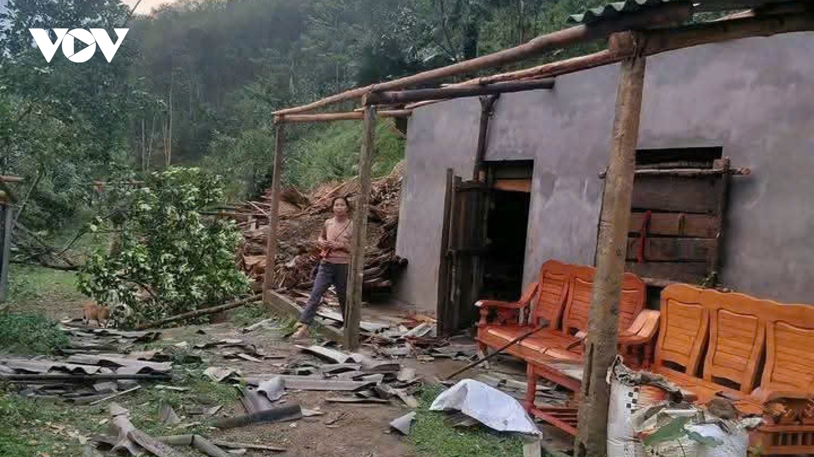 Mưa dông, lốc xoáy gây nhiều thiệt hại cho Lào Cai