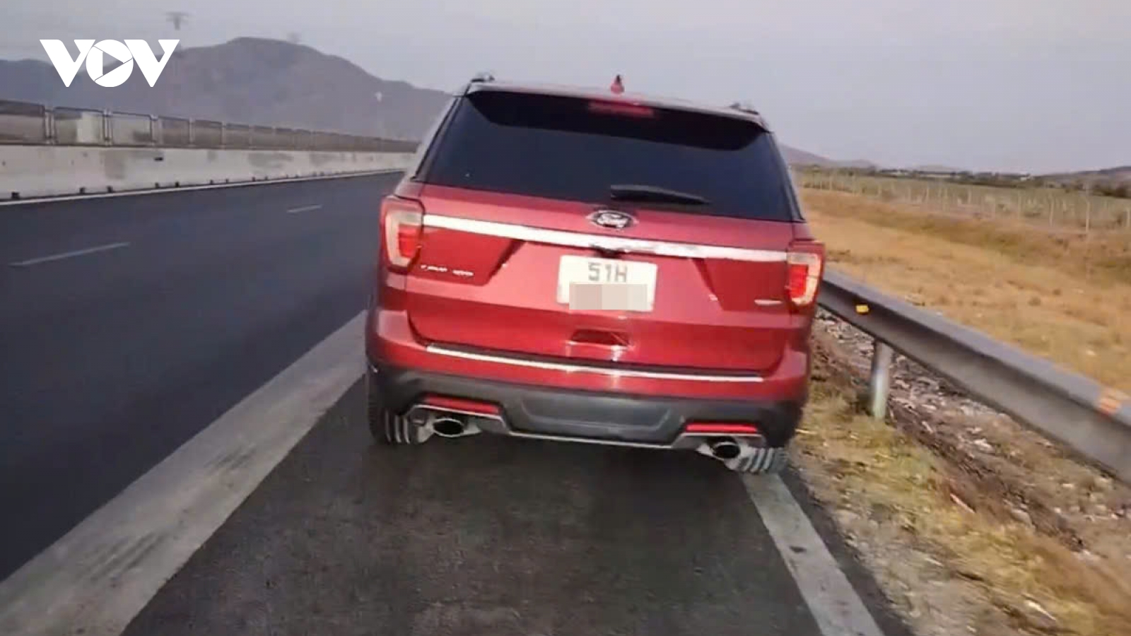 Tài xế bị phạt 21 triệu đồng vì vi phạm nhiều lỗi trên tuyến cao tốc