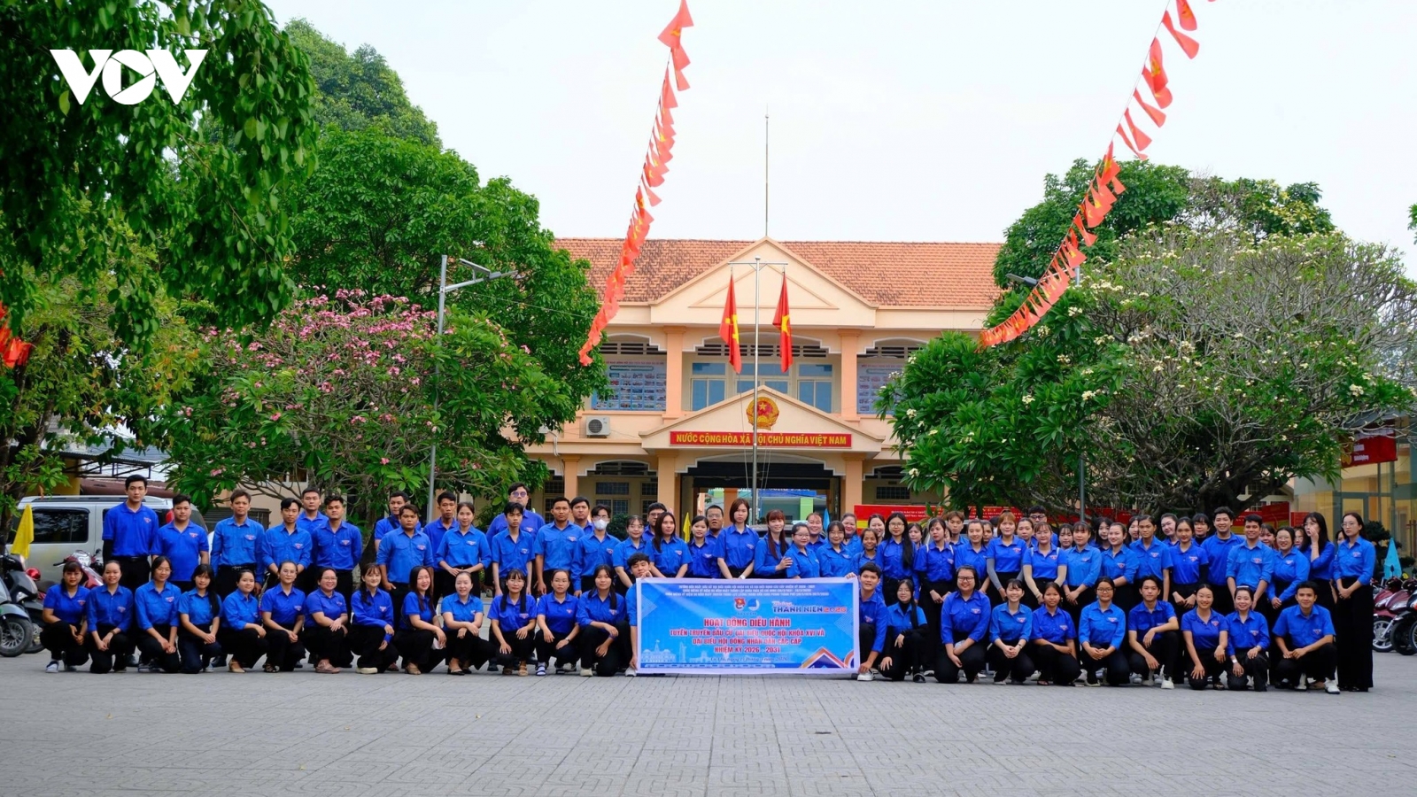 Lá phiếu gửi niềm tin nơi "đất thép thành đồng"