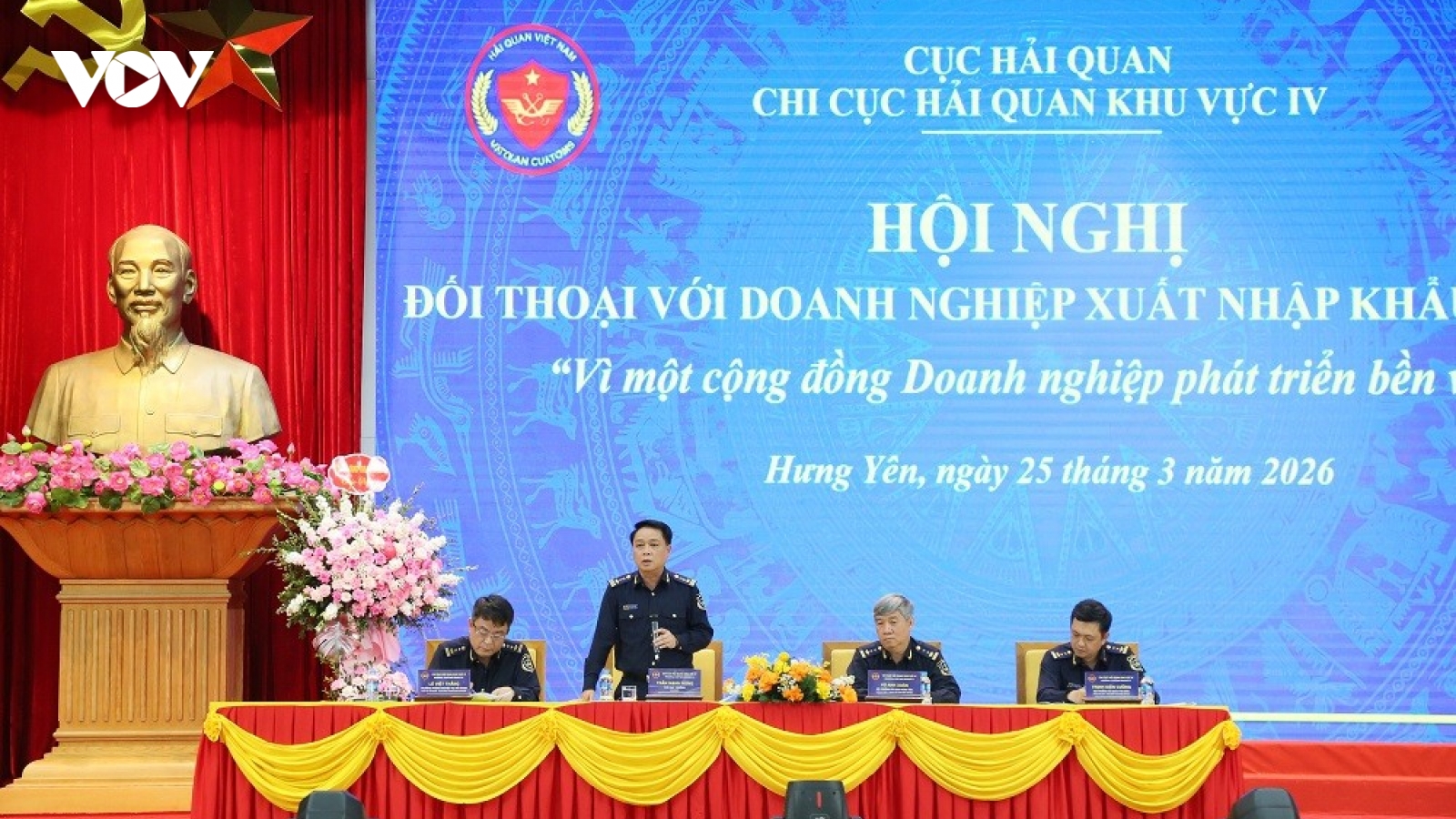 Hưng Yên: Hải quan và doanh nghiệp cùng đối thoại để gỡ vướng trong xuất nhập khẩu