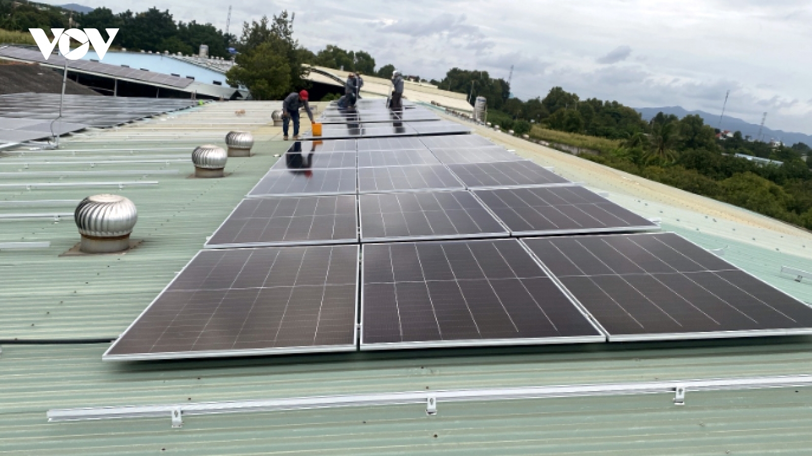 HCM City moves to diversify energy sources amid supply volatility