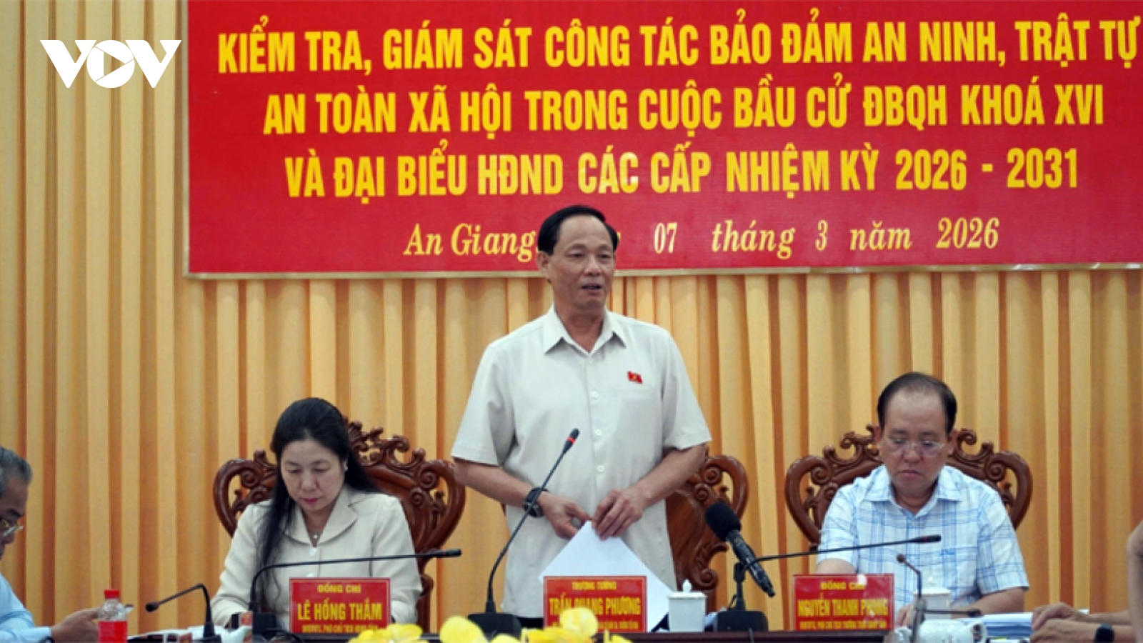 National Assembly Vice Chairman inspects election preparations in An Giang