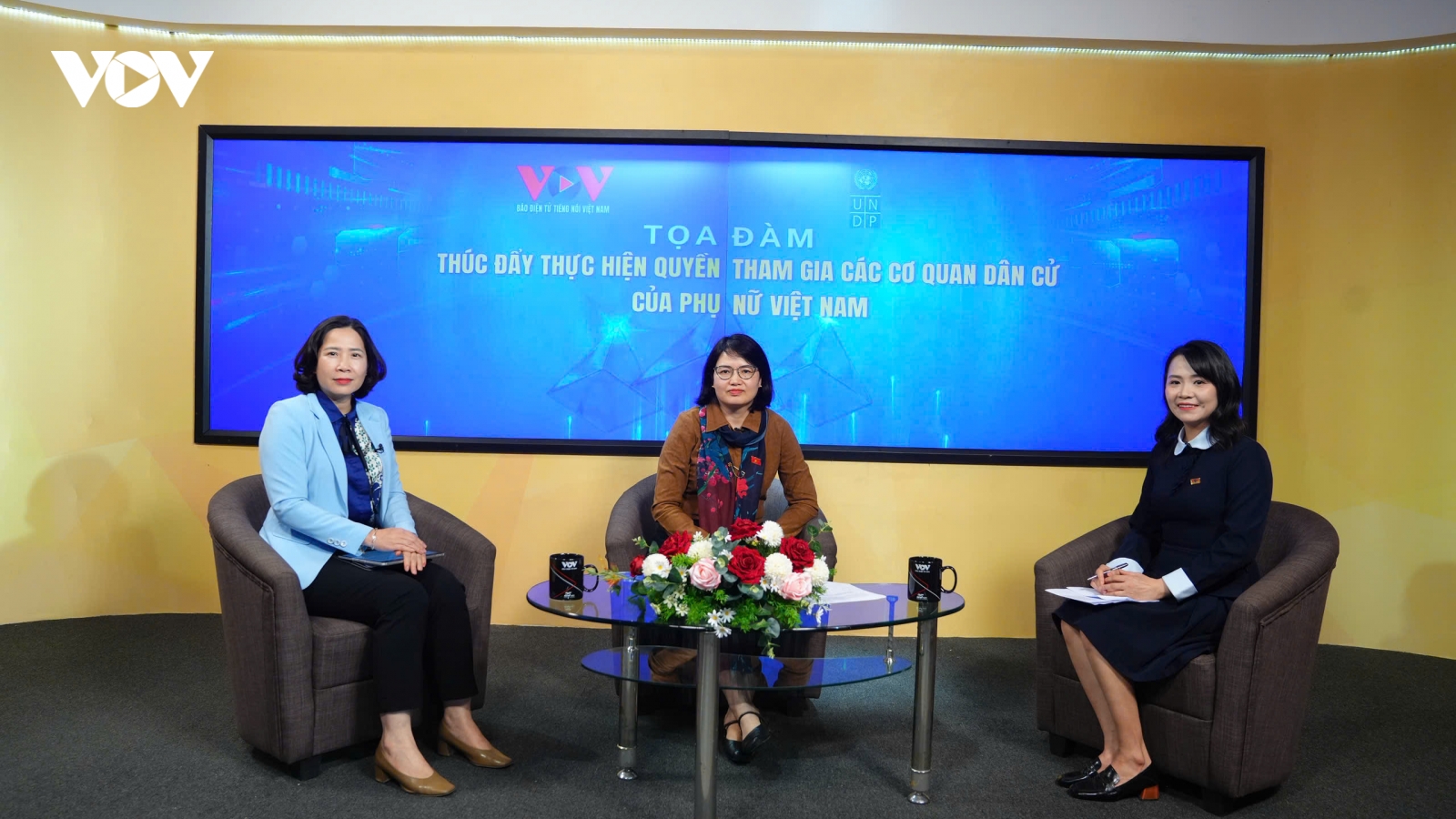 Thúc đẩy thực hiện quyền tham gia các cơ quan dân cử của phụ nữ Việt Nam