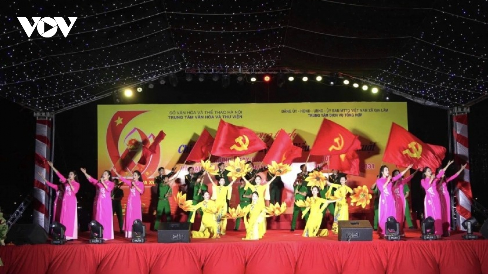 Hanoi hosts cultural programmes ahead of election day