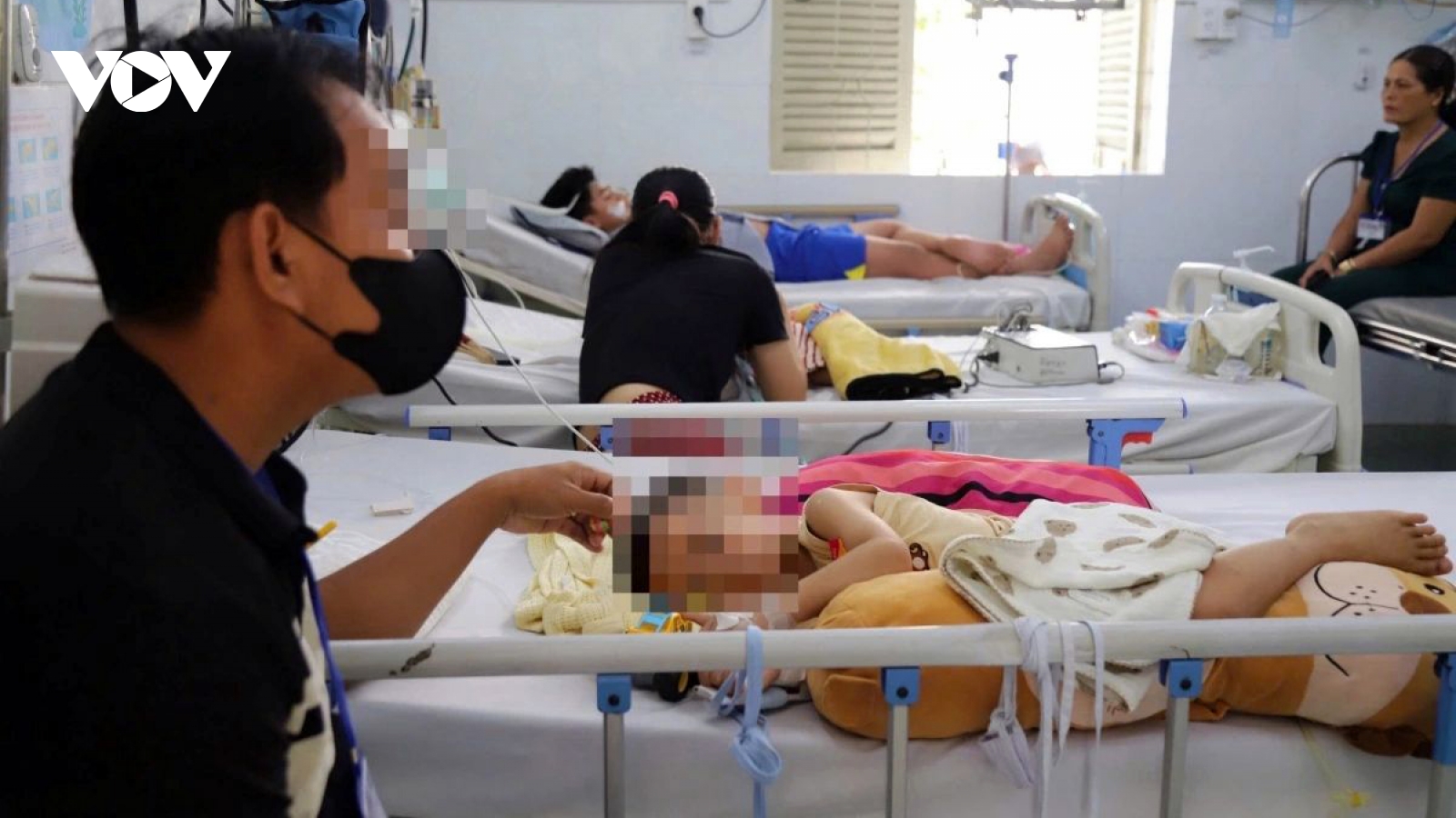 Vietnam scrambles to contain hand, foot and mouth disease outbreak