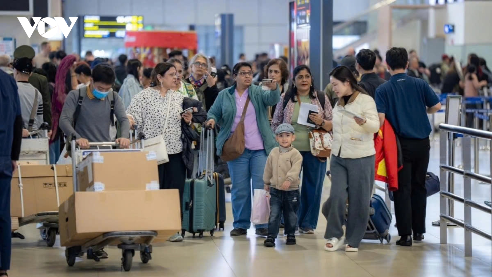 Around 20,000 air passengers affected by Middle East conflict