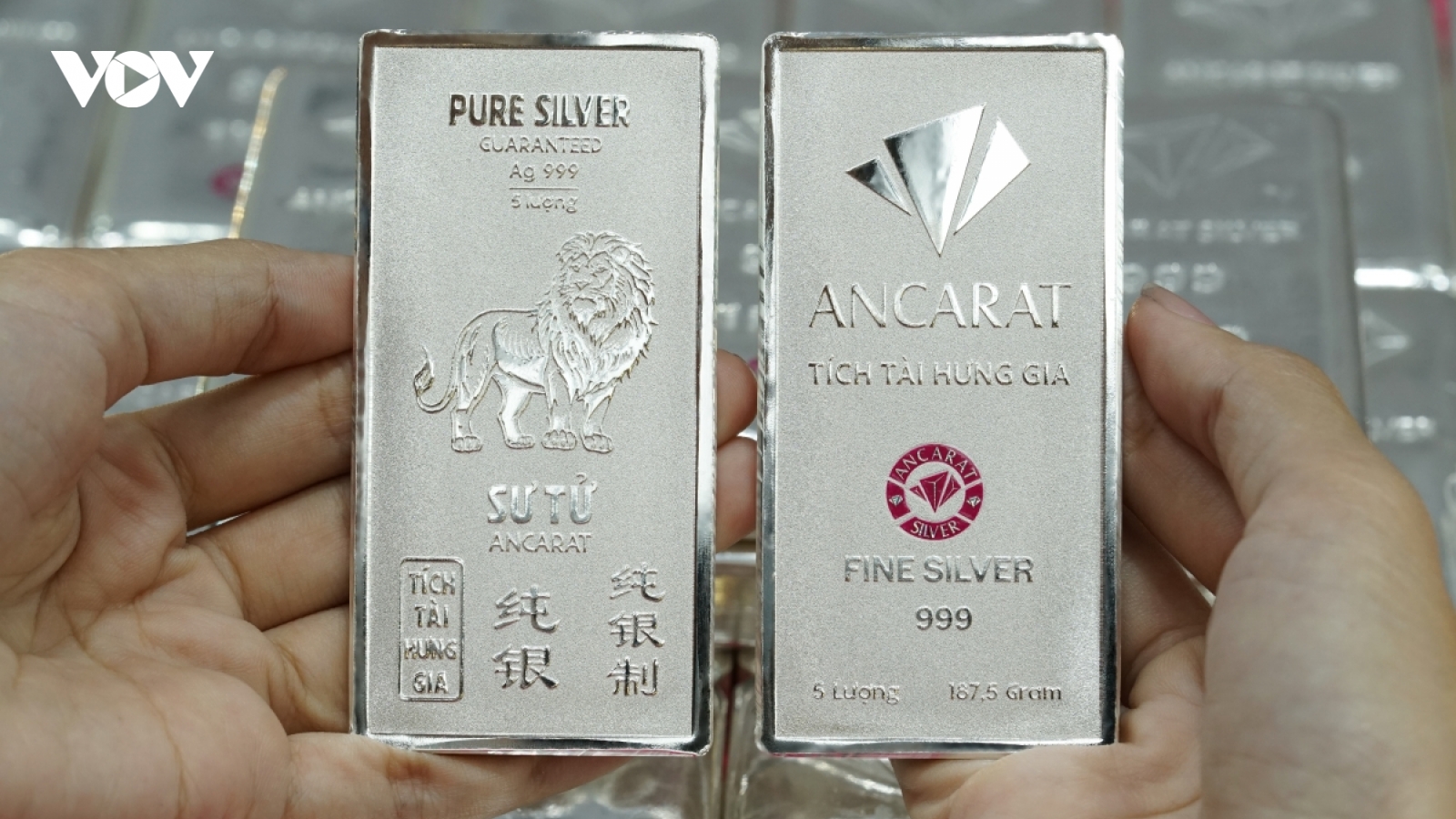 Giá bạc hôm nay 20/3: Bạc trong nước và thế giới đồng loạt lao dốc