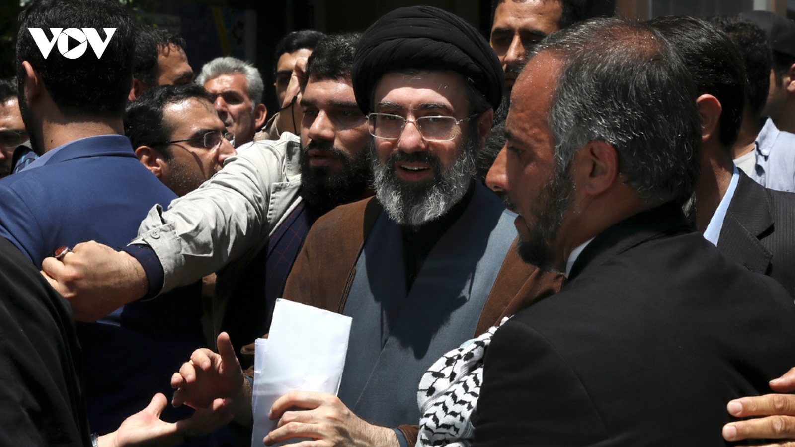 Các trung tâm quyền lực Iran và Hezbollah đồng loạt ủng hộ Lãnh tụ tối cao mới