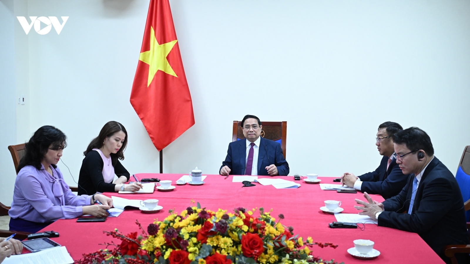 Thủ tướng Phạm Minh Chính điện đàm với Thủ tướng Algeria