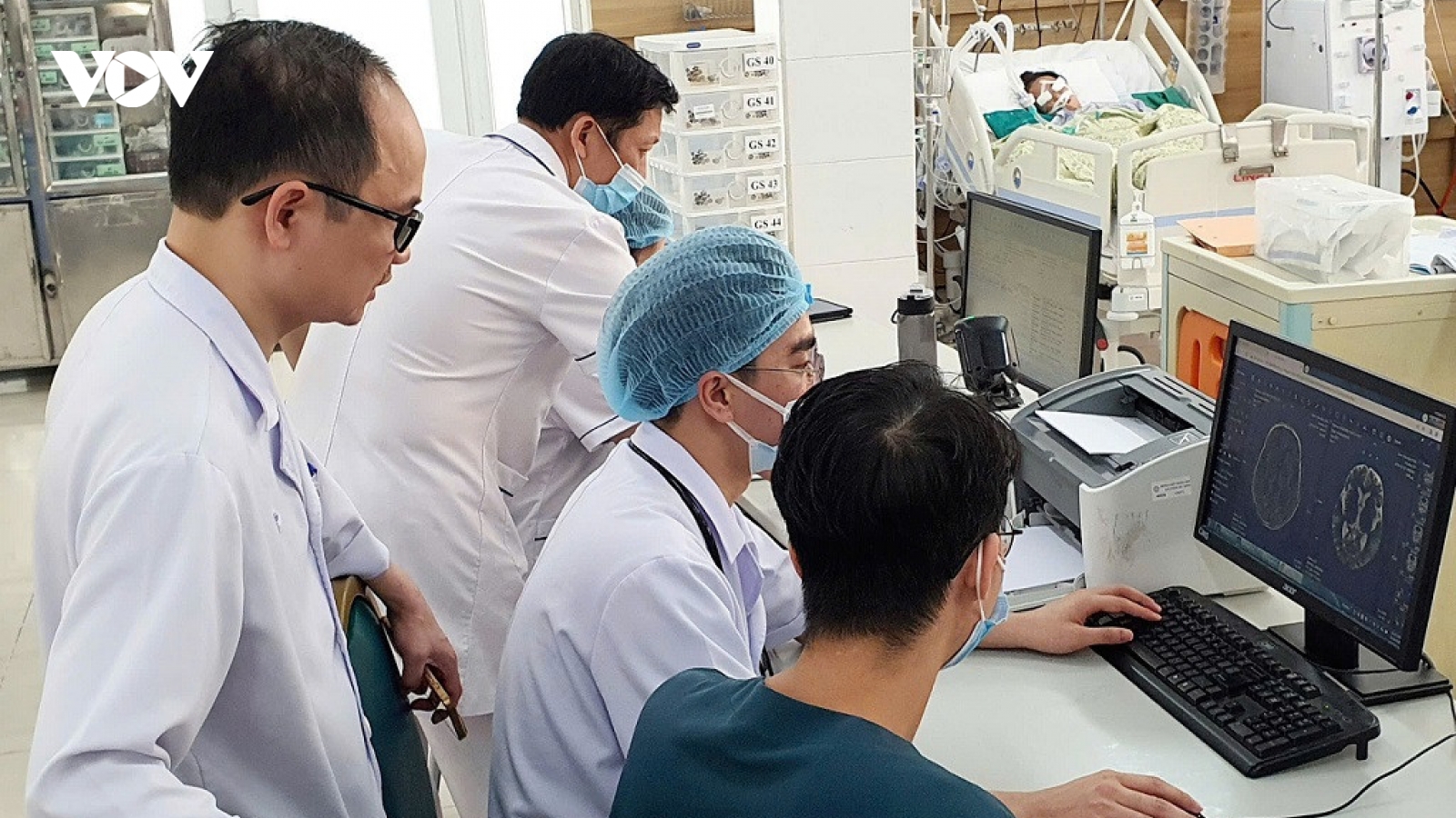 Lương cơ sở dự kiến tăng từ 1/7, mức lương cao nhất của bác sĩ khoảng 20 triệu