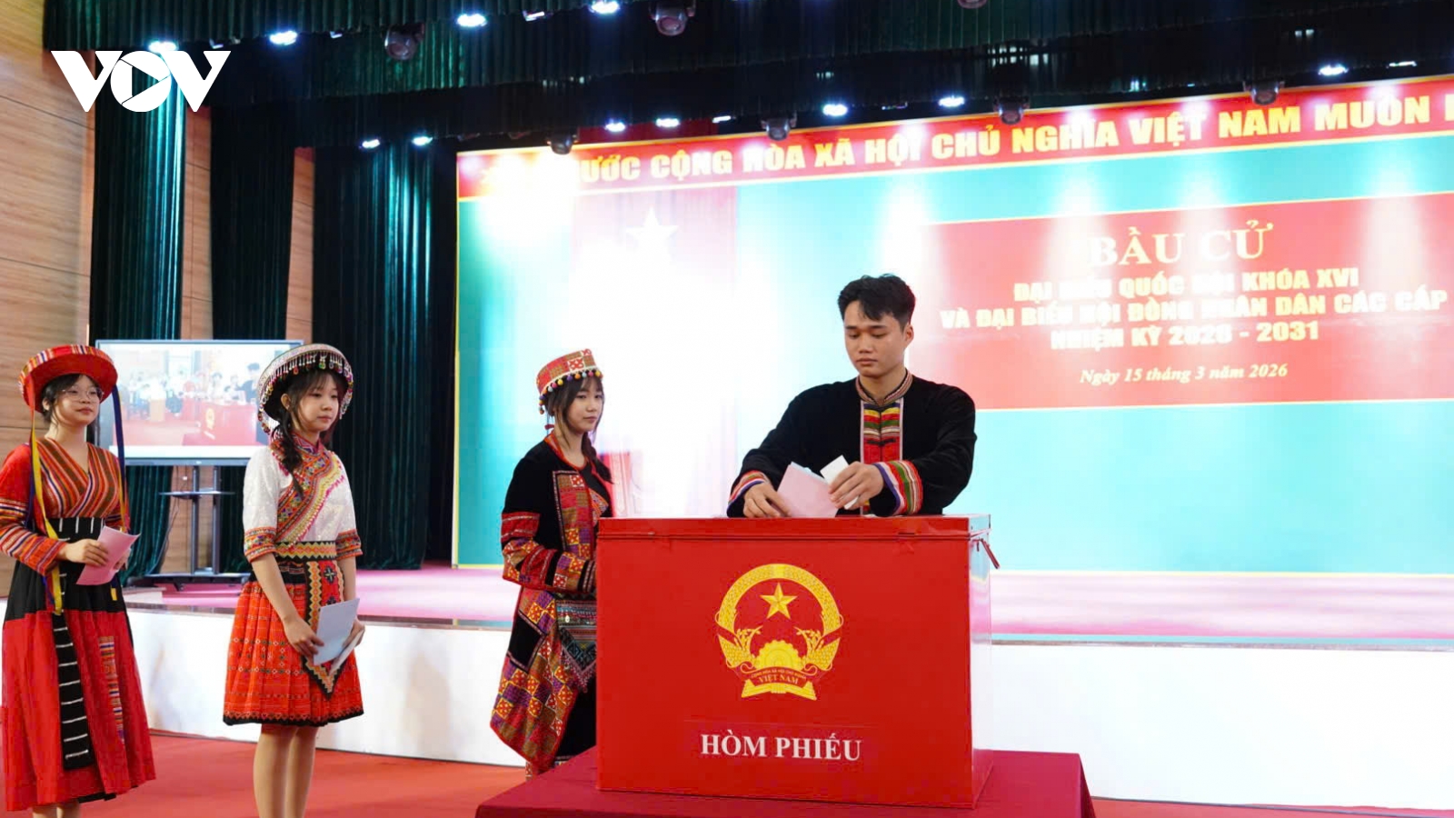 Có 72/92 xã, phường của Thái Nguyên đạt 100% cử tri tham gia bỏ phiếu