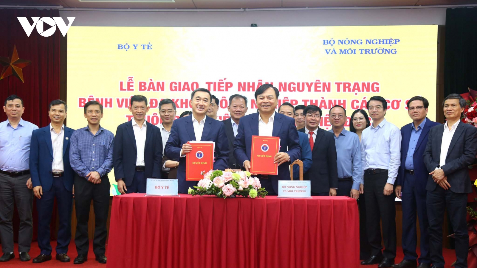 Chuyển Bệnh viện Đa khoa Nông nghiệp về Bệnh viện Hữu nghị Việt Đức