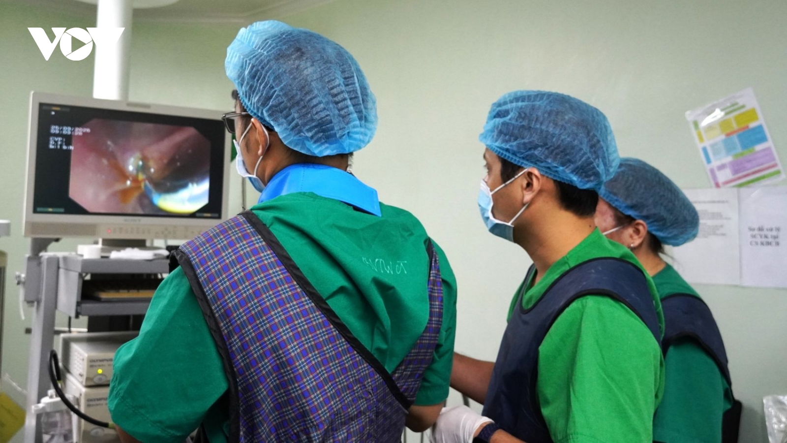 Cần Thơ: Hy hữu xương cá 3cm xuyên vào đường mật