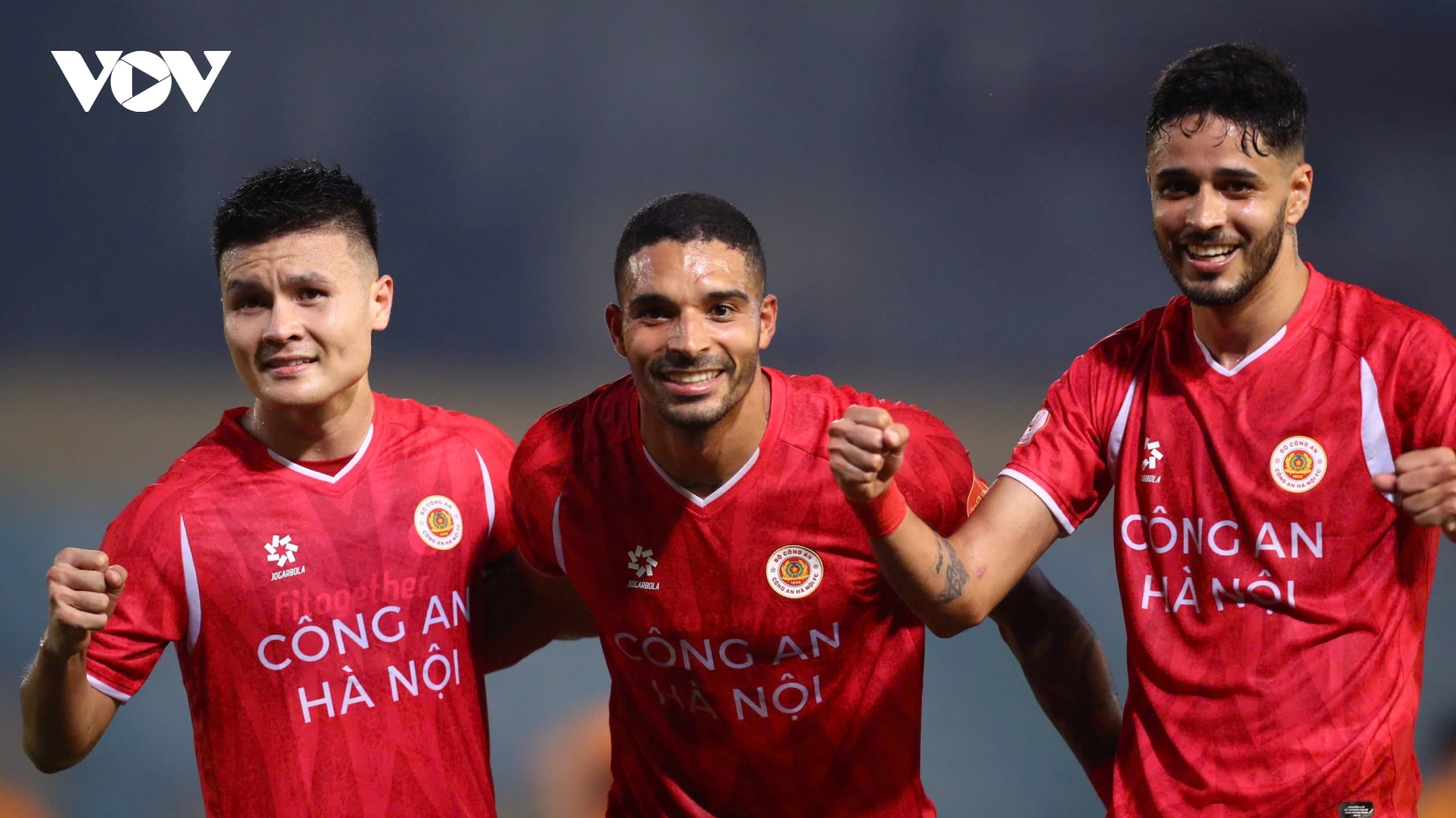 Sau vòng 14 V-League 2025/2026: CAHN bứt tốc, Ninh Bình hụt hơi