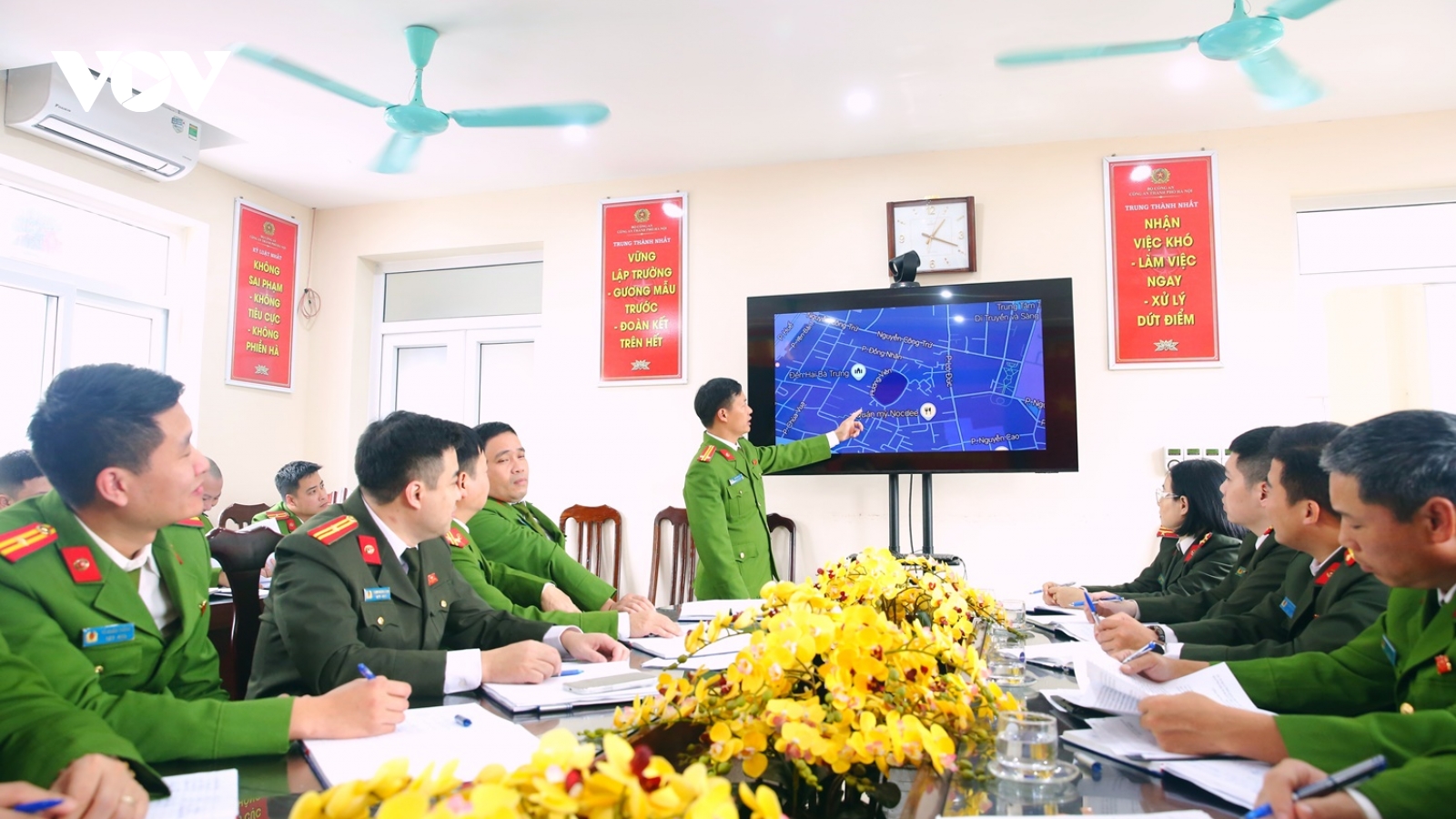 Công an TP Hà Nội đảm bảo tuyệt đối an ninh, an toàn cho ngày bầu cử