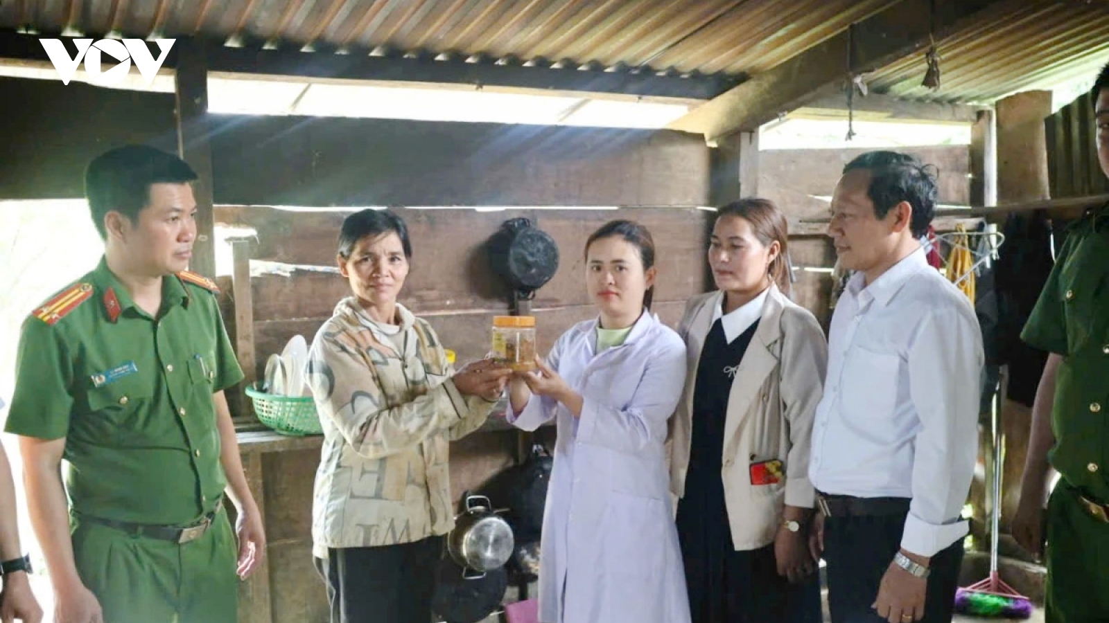 Ngộ độc Botulinum ở Đà Nẵng: Vận động giao nộp cá ủ chua không đảm bảo vệ sinh