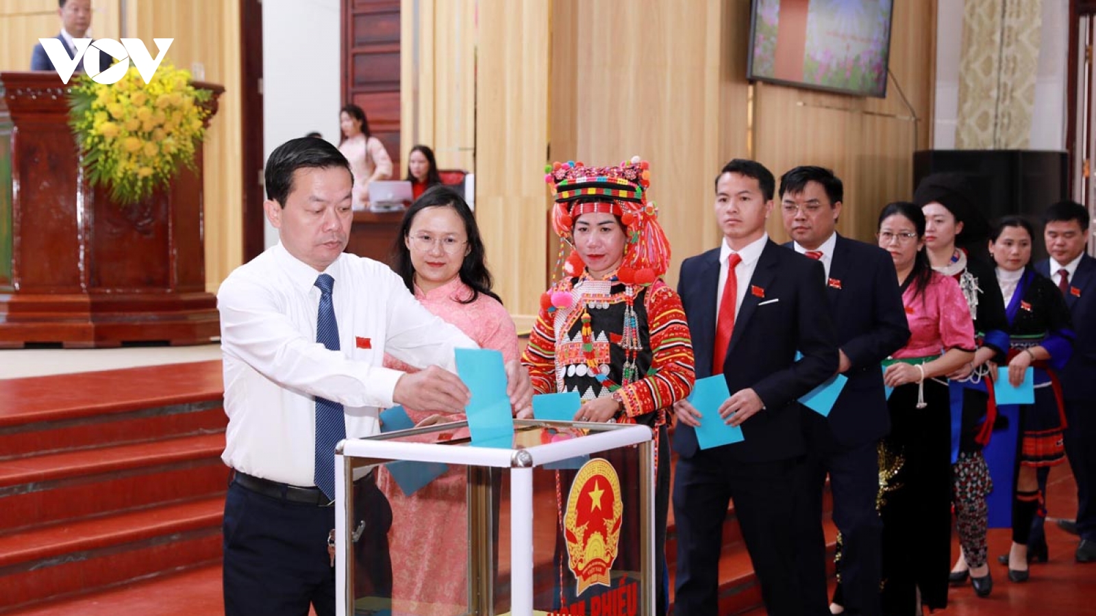 Kiện toàn các chức danh lãnh đạo chủ chốt tỉnh Lai Châu