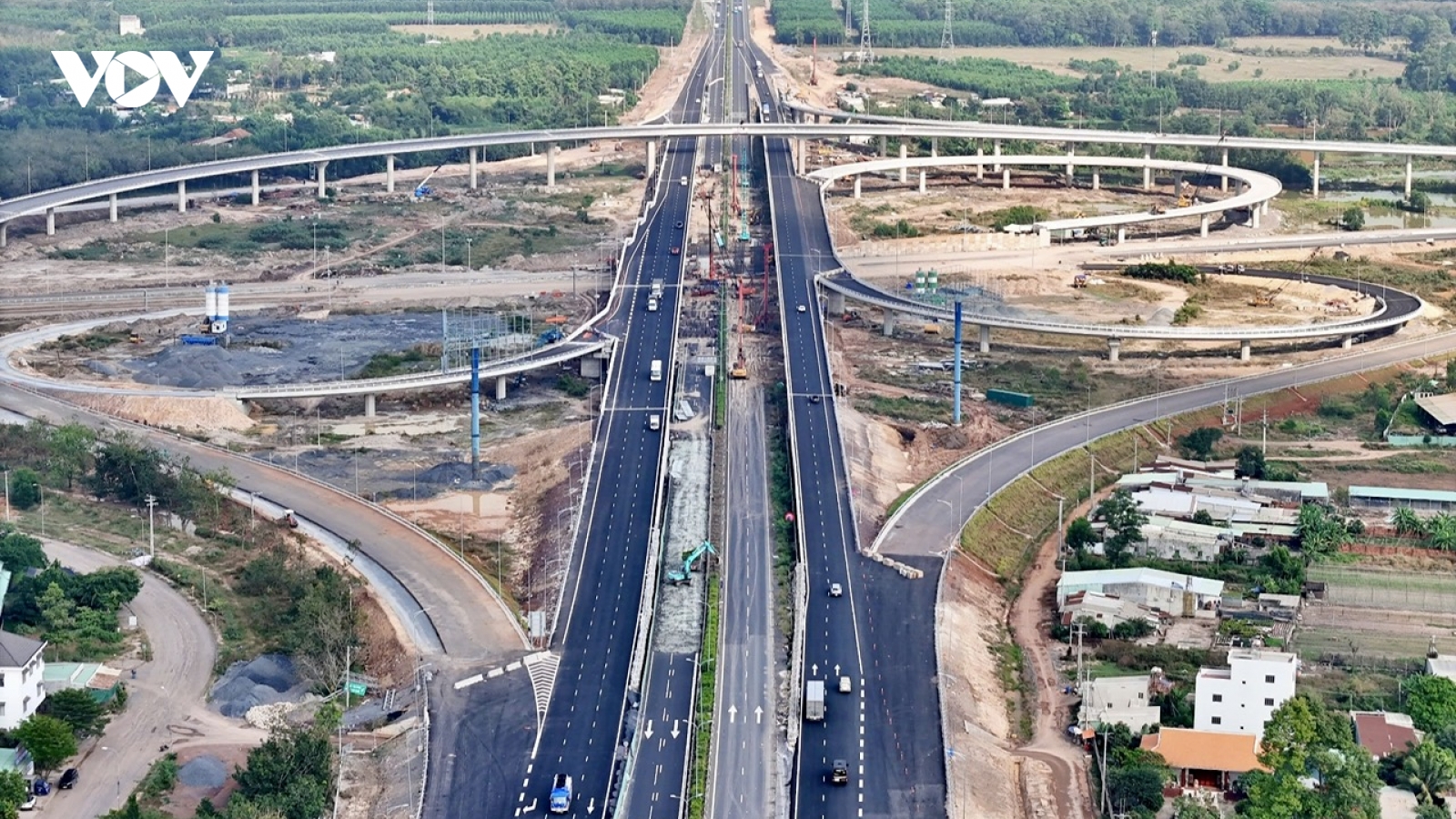 Sân bay Long Thành vận hành, du lịch Đồng Nai không thể đi lối cũ