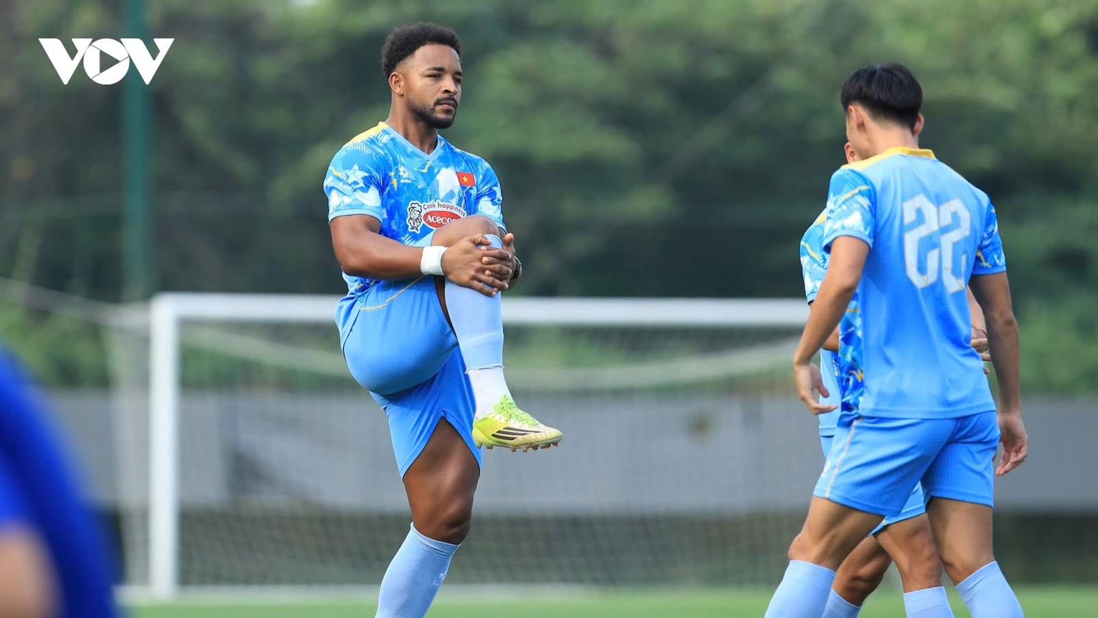 HLV Kim Sang Sik đón tin cực vui trước trận đấu với Bangladesh