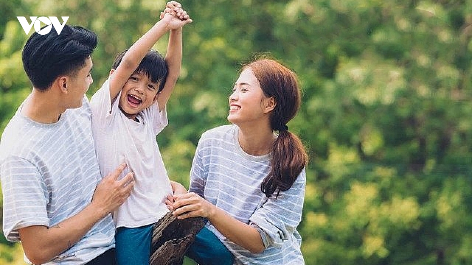 Khi vợ là trụ cột gia đình, làm sao giữ được hôn nhân êm ấm?