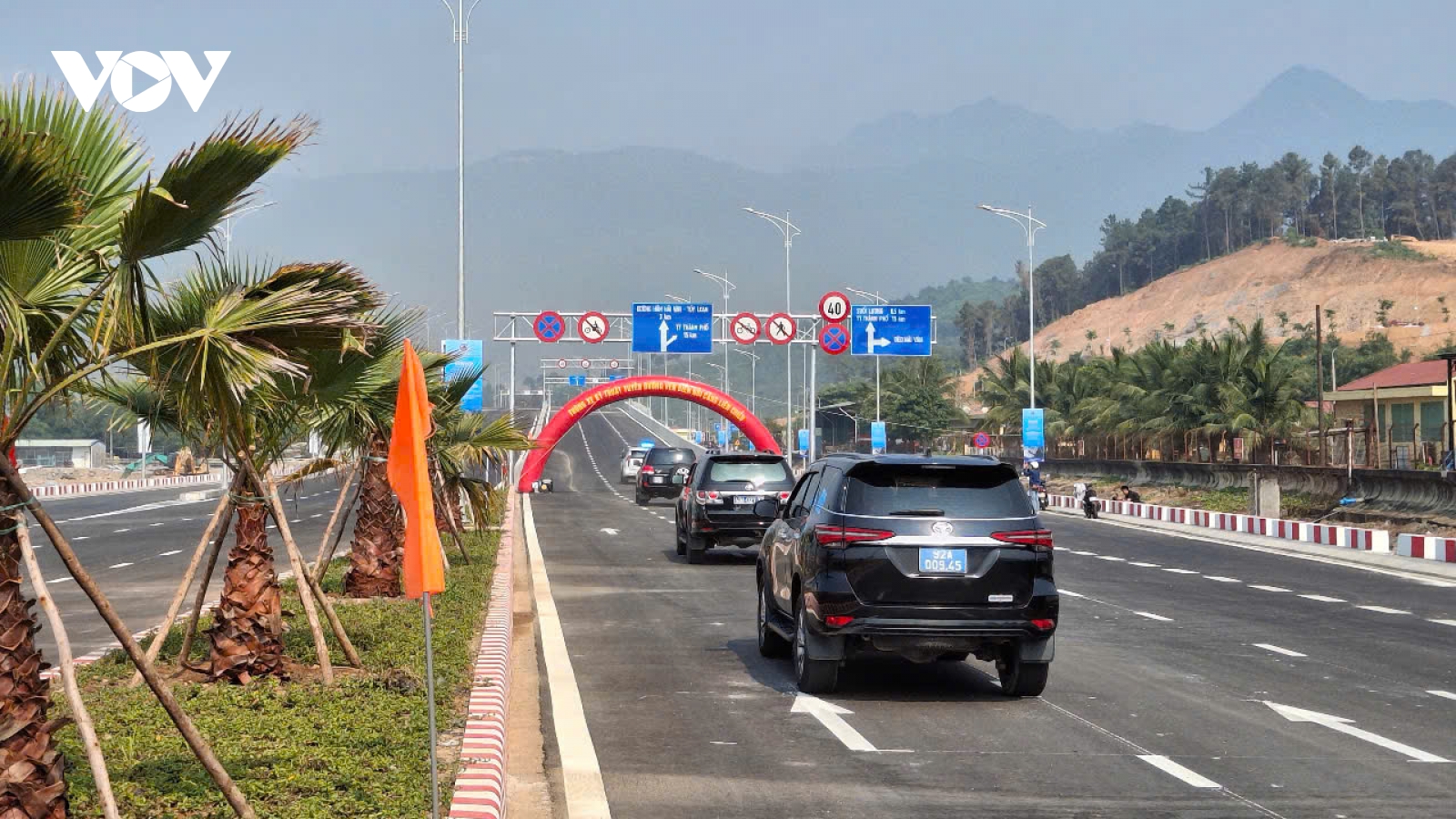 Đầu tư 518 tỷ đồng cải tạo đường kết nối Cảng Liên Chiểu với Khu thương mại tự do