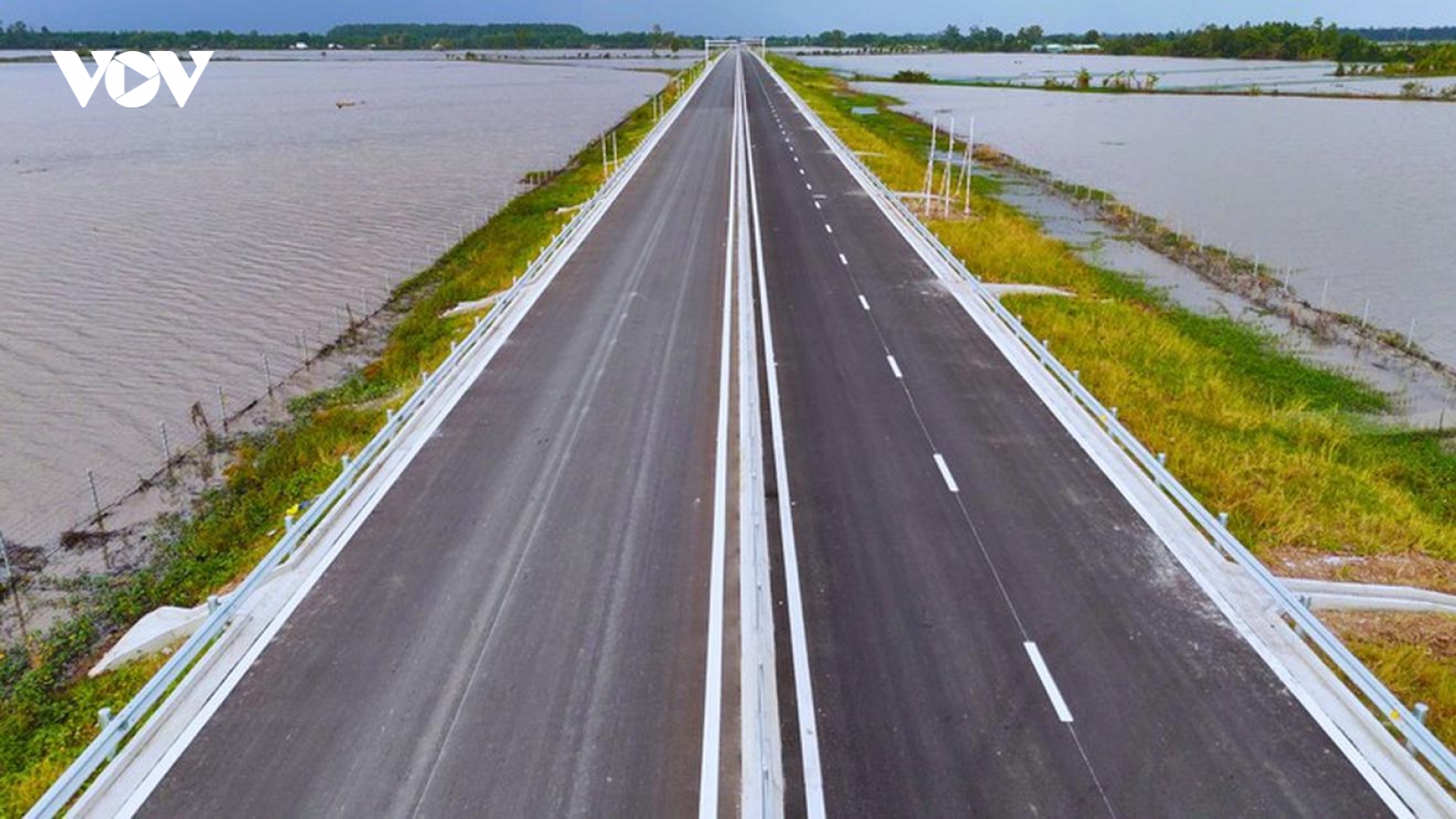 Cục Đường bộ Việt Nam tiếp nhận, quản lý vận hành cao tốc Bắc – Nam phía Đông