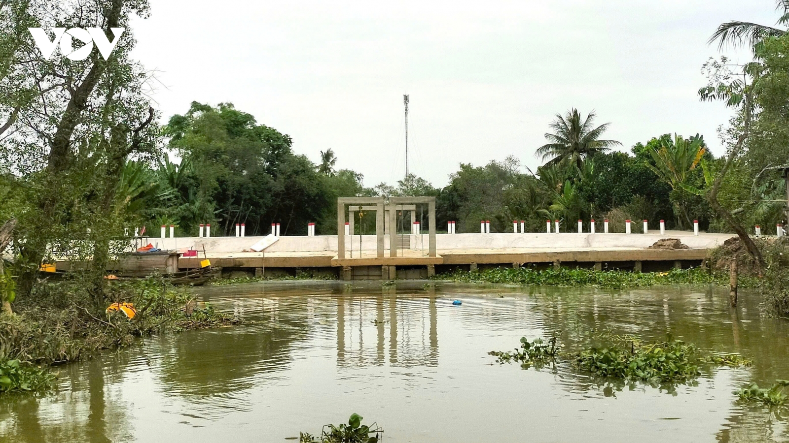 Xâm nhập mặn trên các sông có xu hướng tăng mạnh giữa tháng 3 tại Vĩnh Long