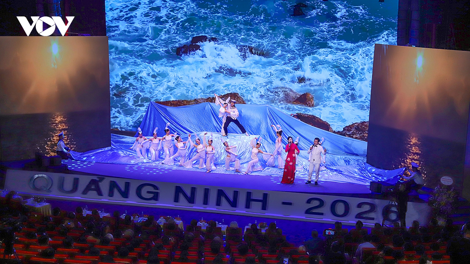 “Trước biển lớn” trong Ngày thơ Việt Nam tại Quảng Ninh