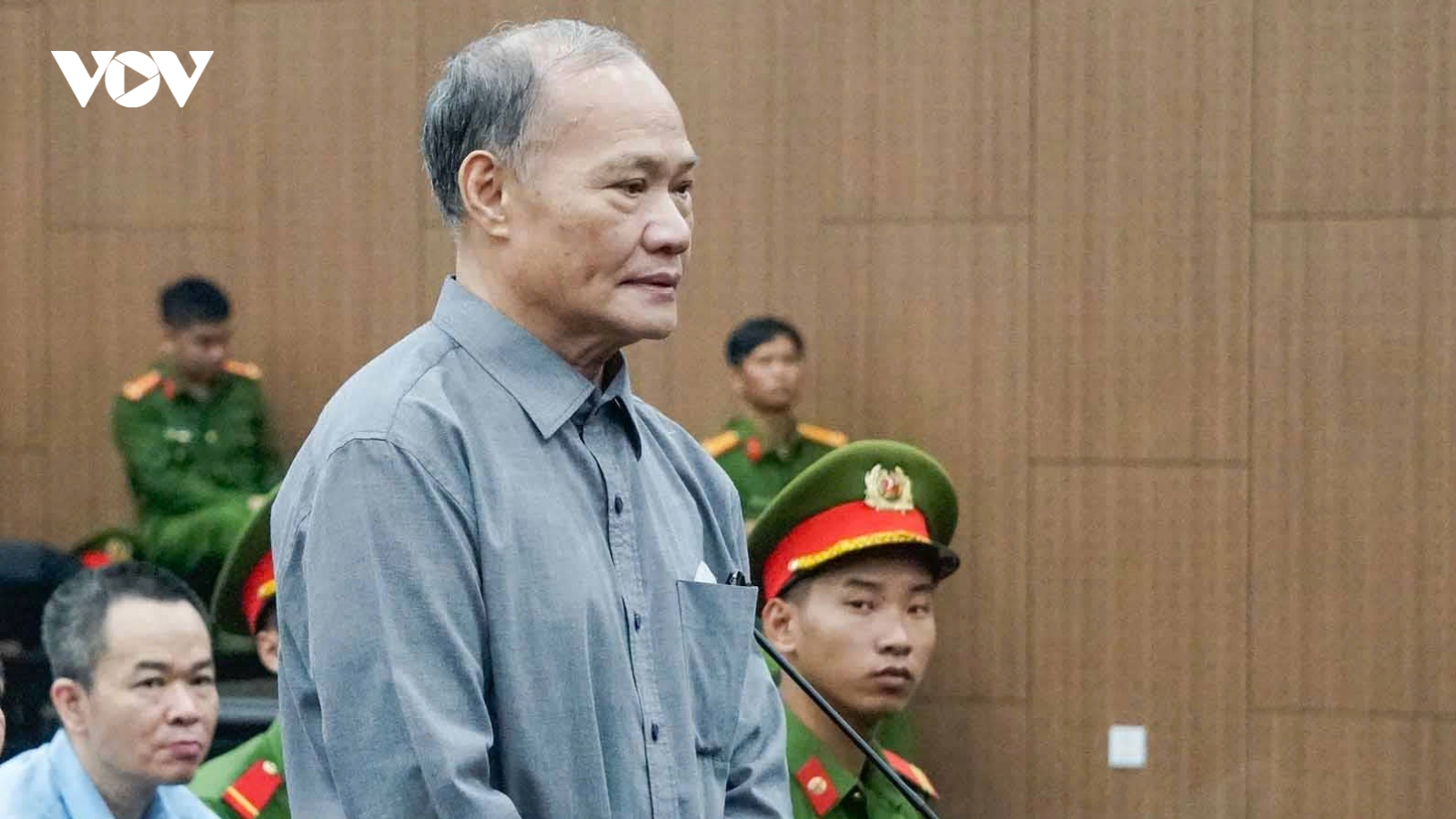 Cựu Thứ trưởng Hoàng Văn Thắng bị đề nghị mức án 4-5 năm tù giam