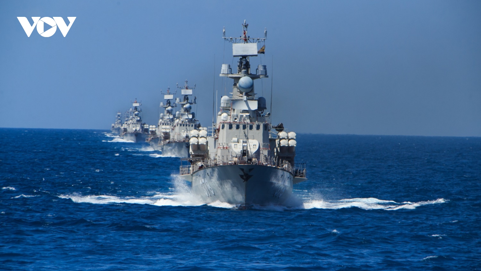 Vùng 2 Hải quân tự hào viết tiếp truyền thống, vững vàng nơi đầu sóng