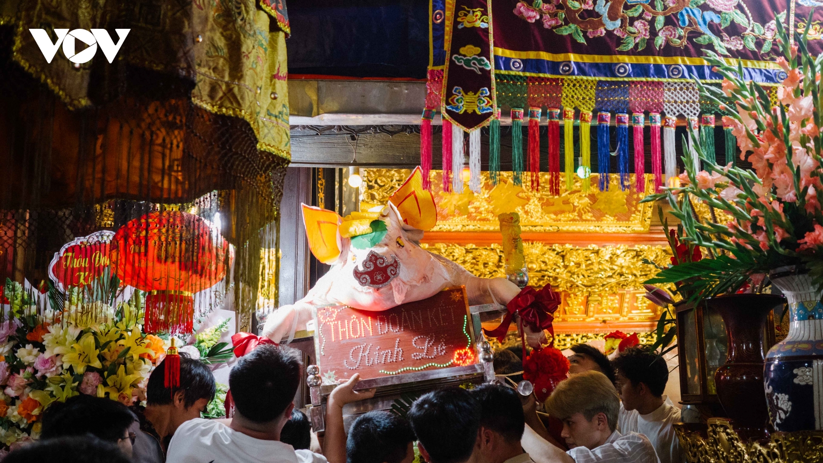 Ilustracija mobilnog igranja na Vavada Casino