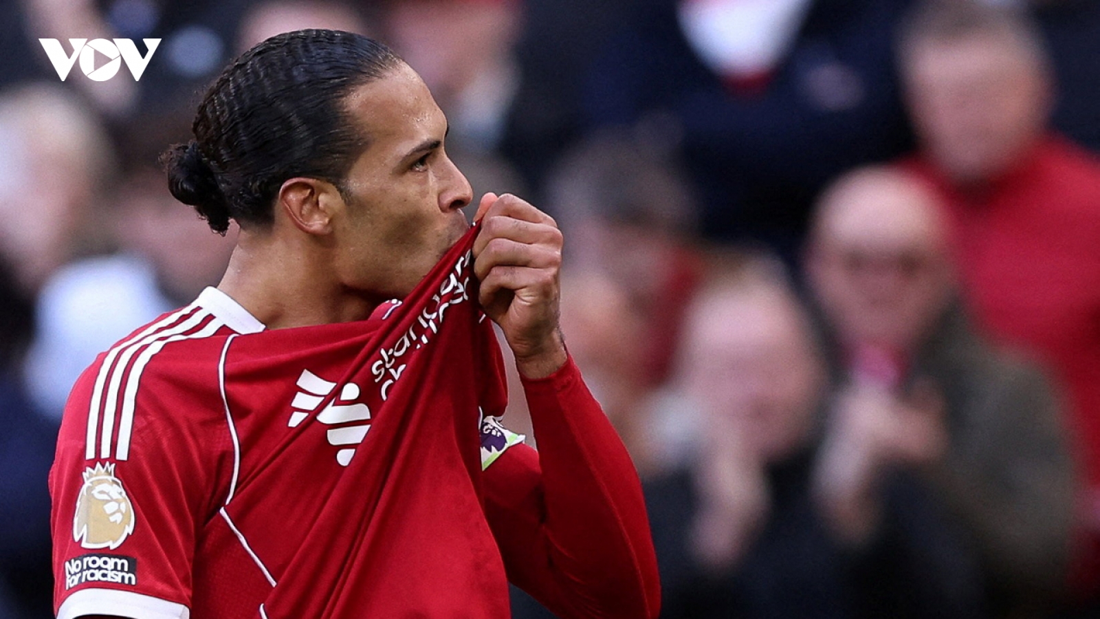 Kết quả bóng đá hôm nay 1/3: Liverpool làm nóng cuộc đua vào top 4