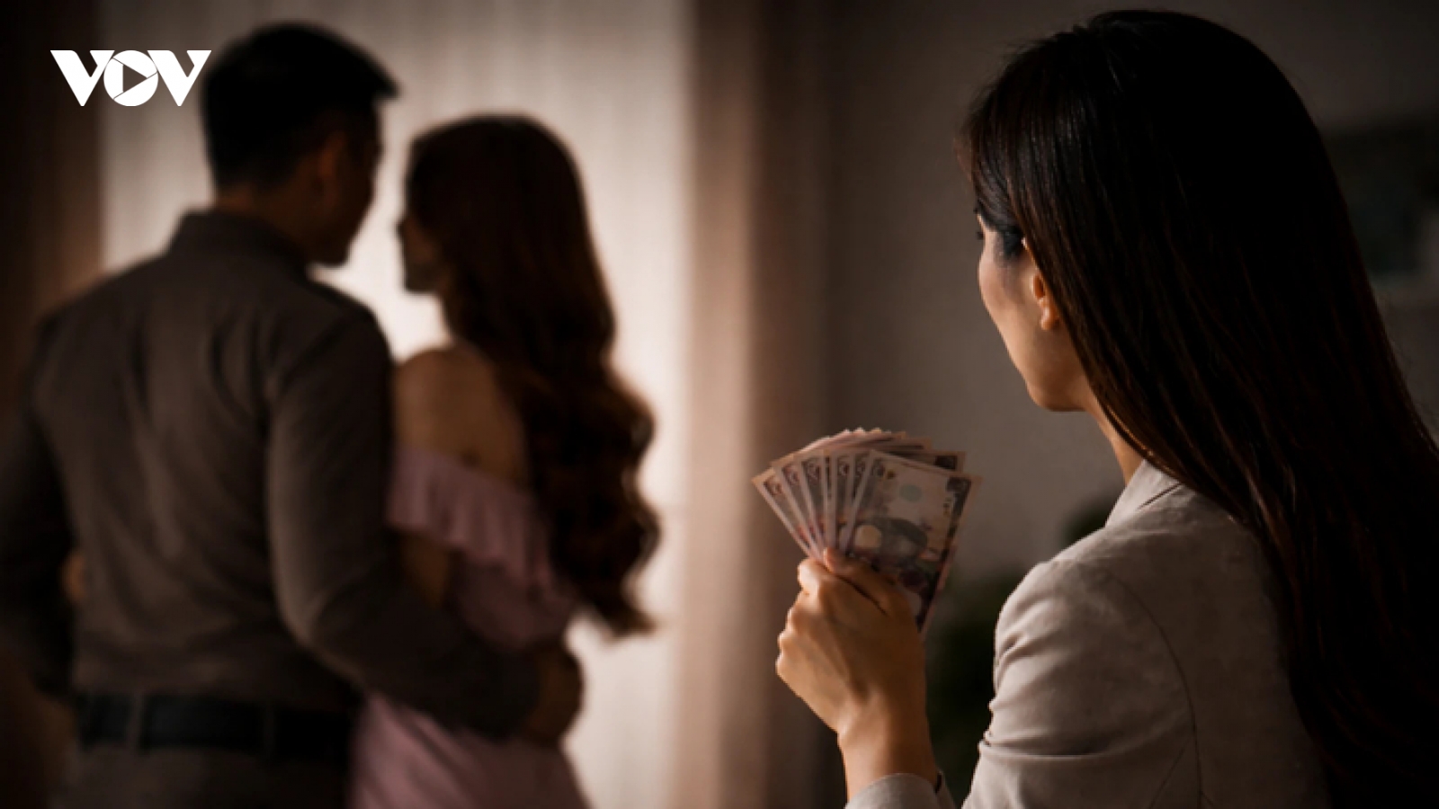 Người vợ cho tiểu tam thuê chồng ngoại tình với giá 24 triệu đồng/tháng