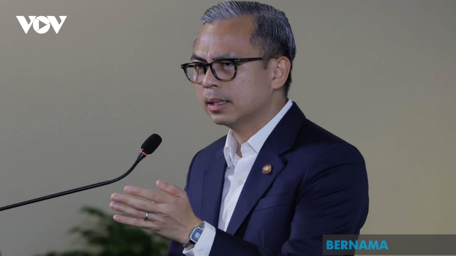 Malaysia xem xét cho công chức làm việc tại nhà để ứng phó rủi ro năng lượng