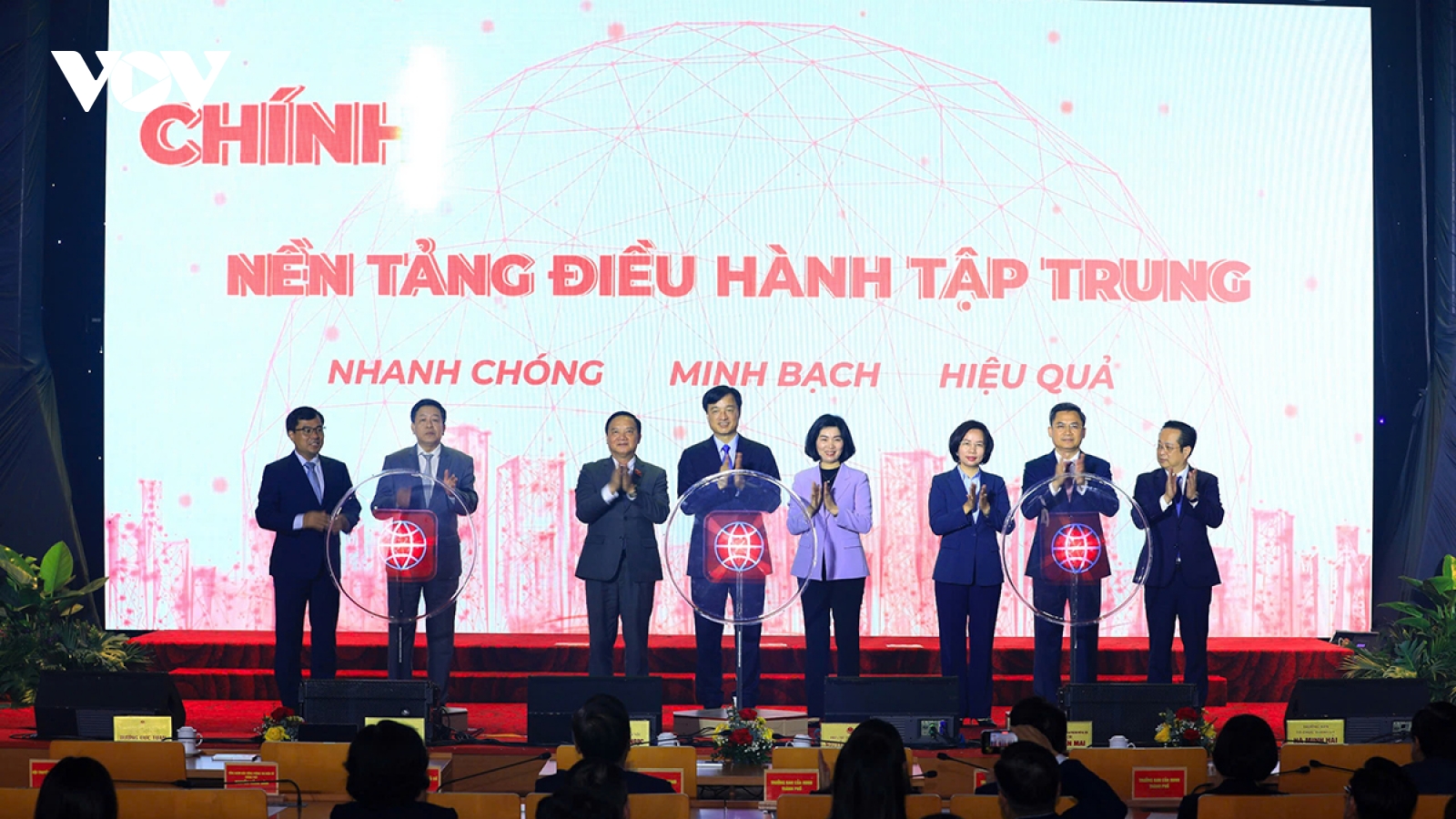 Hà Nội khai trương nền tảng điều hành tập trung hai cấp